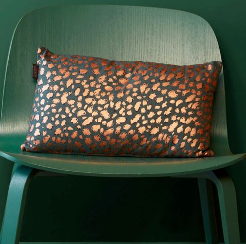V107-1208196-200762-00 Felidea Cotton Green Cushion by Bedding House - Image 1