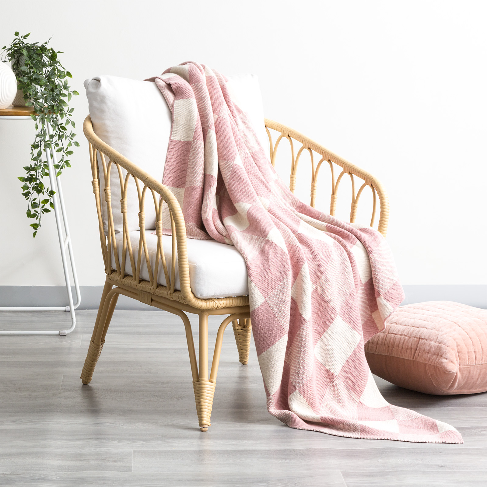 V107-SH325705-196956-00 Newport Checkered Cotton Knitted Blush Throw by Renee Taylor - Image 1
