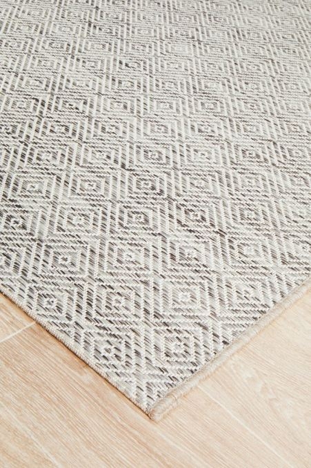 V107-TER-5500-NAT-400X300-207292-00 Terrace 5500 Natural by Rug Culture-400X300CM - RECTANGLE - Image 1
