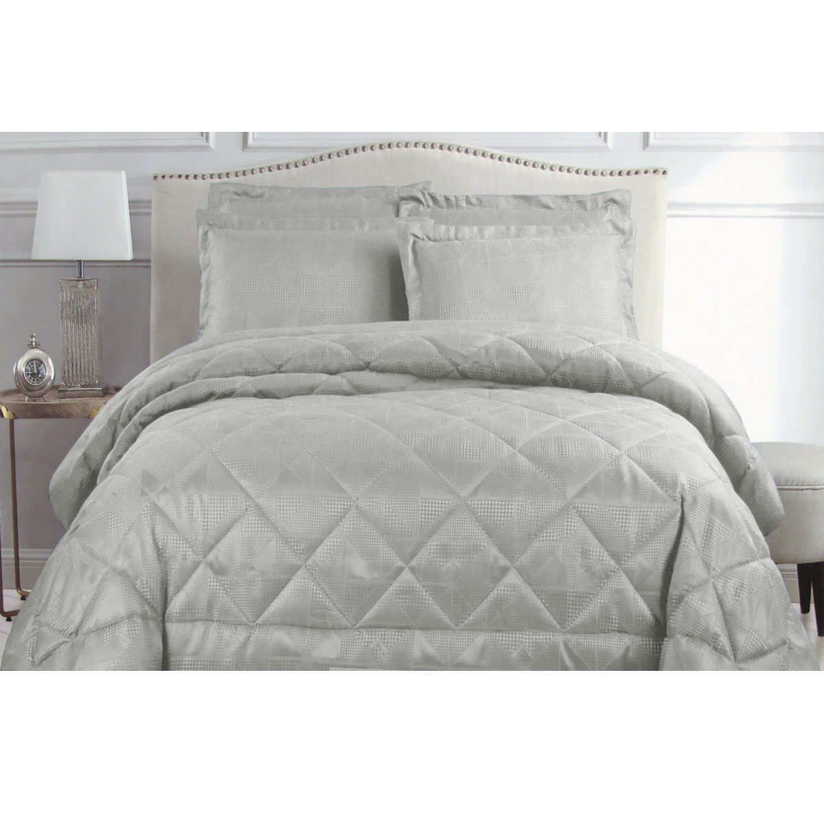 V442-ATX-COMFORTER-ELIJACQUARD-SILVER-KI-79541-00 Hotel Living Eli Jacquard Comforter Set King Silver - Image 1