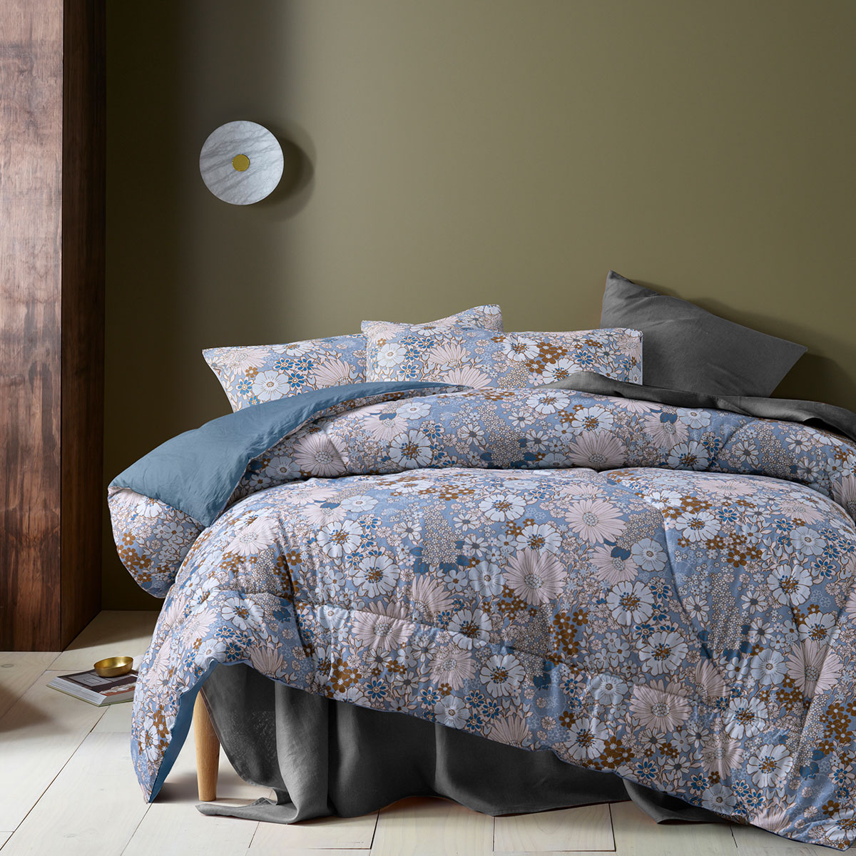 V442-HIN-COMFORTER-RAINBOWGARDEN-BLUE-KI-197095-00 Accessorize 3 Pcs Rainbow Garden Blue Washed Cotton Comforter Set King - Image 1