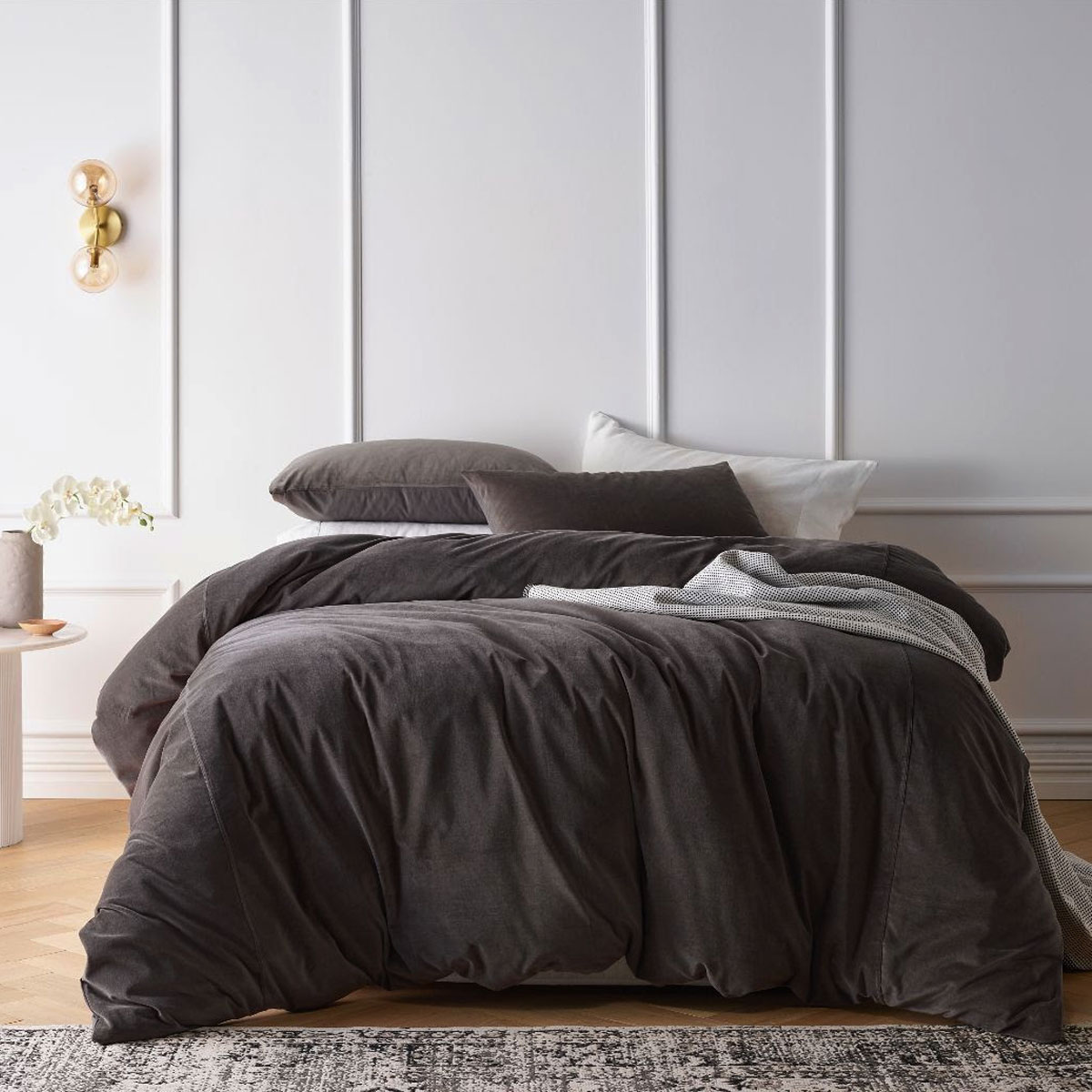 V442-HIN-QUILTCS-COTTONVELVET-STORMGREY-KI-83296-00 Vintage Design Homewares Cotton Velvet Quilt Cover Set Storm Grey King - Image 1