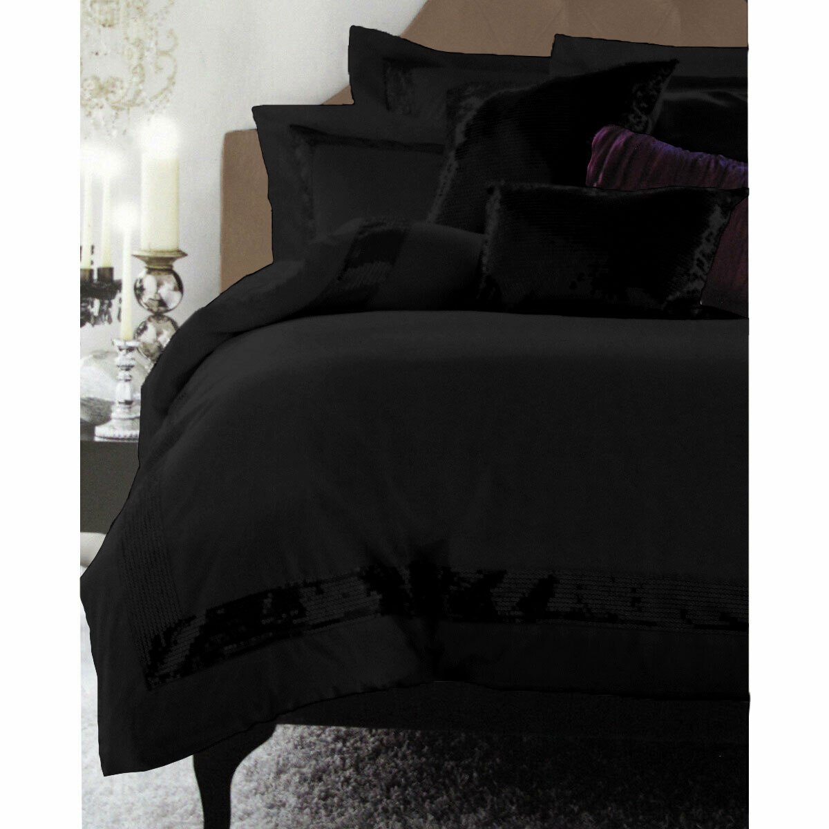 V442-HIN-QUILTCS-SEQUINS-BLACK-DS-83364-00 Accessorize Sequins Black Quilt Cover Set Double - Image 1
