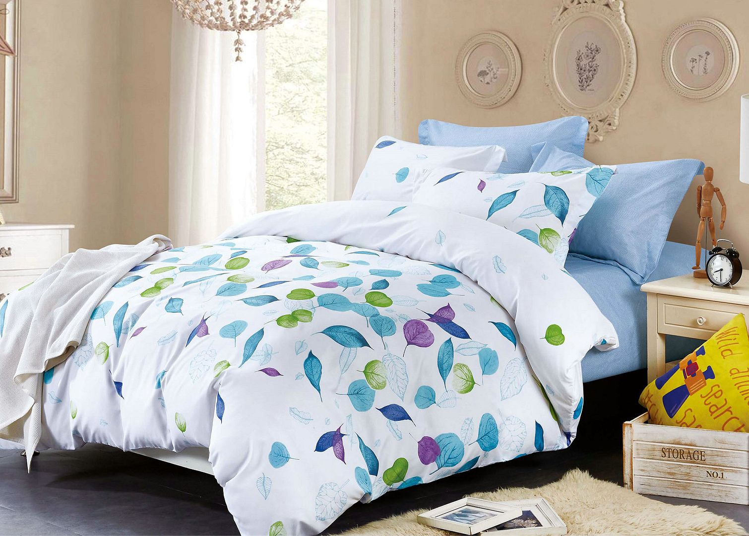 V493-MSK-320-87685-00 Leaves Super King Size Duvet Quilt Cover Set - Image 1