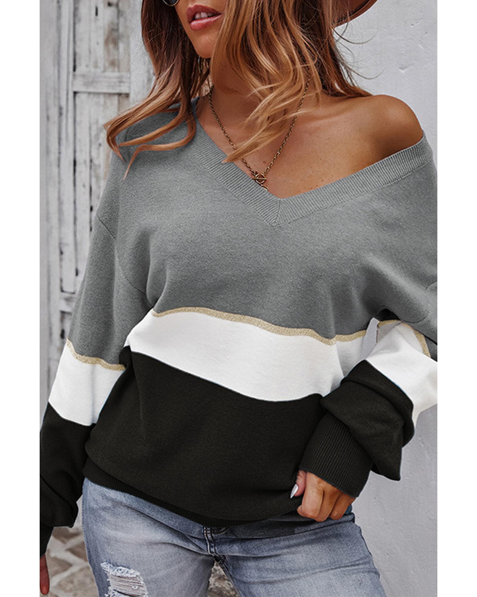 V539-AZEXDC2721664-11-S-202506132216-00 Gray Colorblock V Neck Sweater - S - Image 1