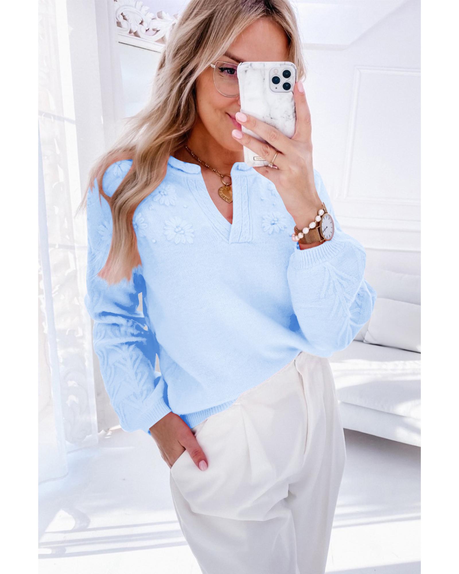 V539-AZEXDC2724822-P804-L-202508281925-00 Beau Blue Flower Detail Knitted Notched Neck Sweater - L - Image 1