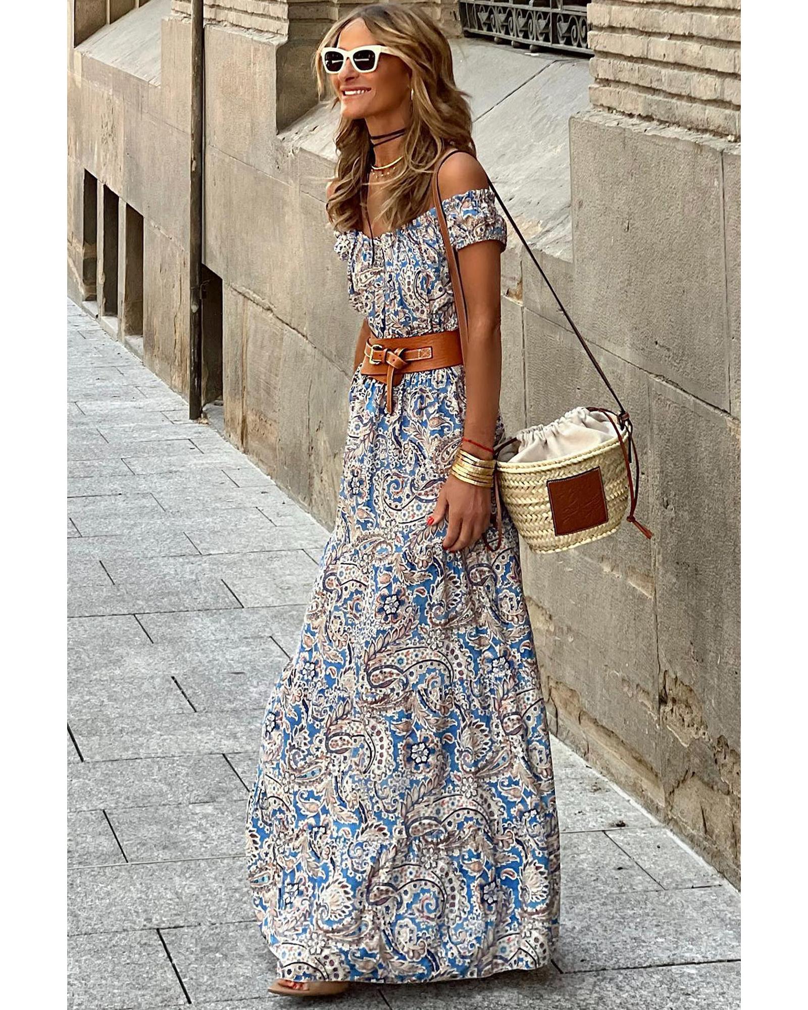 V539-AZEXDC6119201-P520-XL-202508290200-00 Blue Boho Paisley Print Off Shoulder Maxi Dress - XL - Image 1
