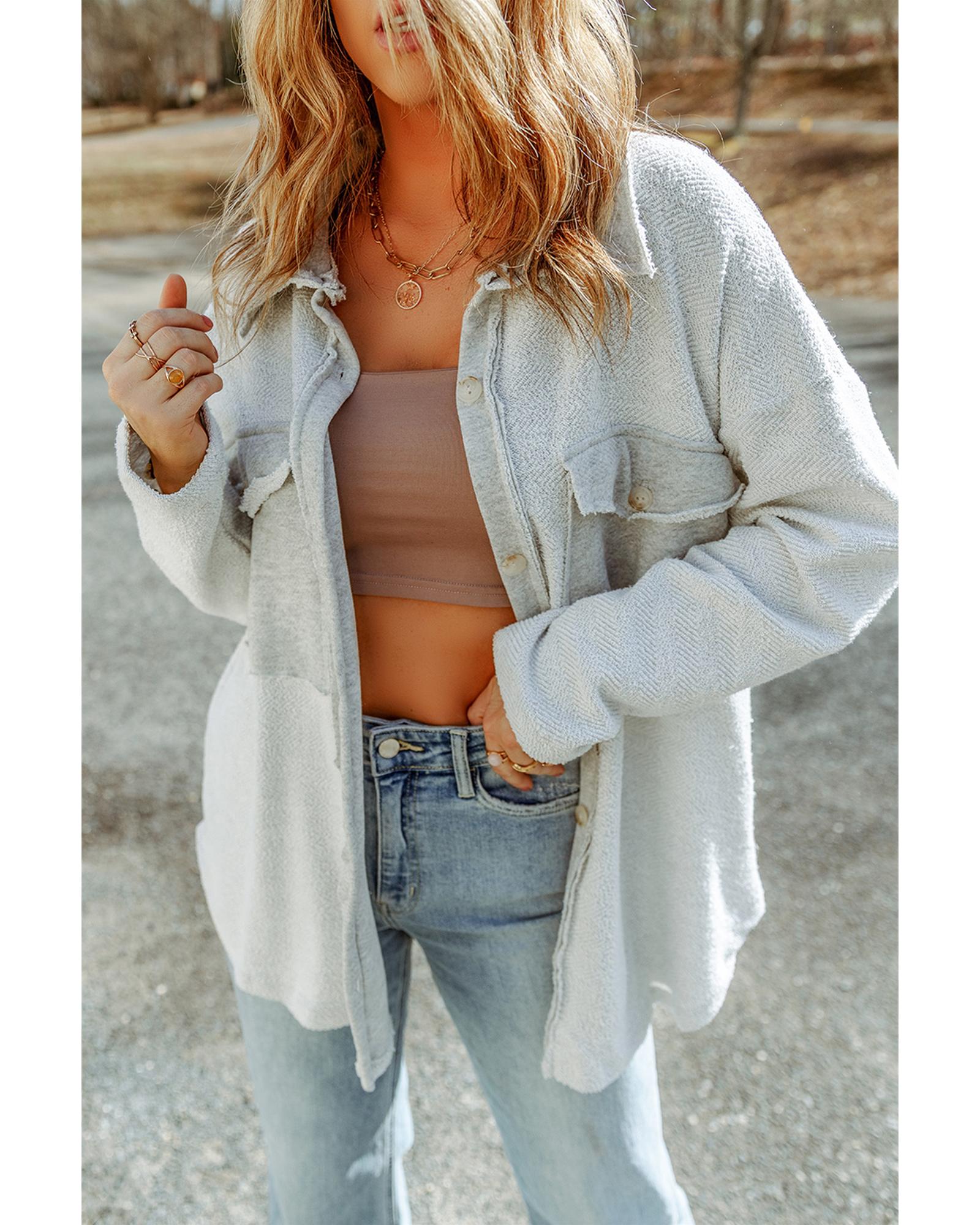 V539-AZEXDC854295-11-2XL-202508280325-00 Azura Exchange Gray Contrast Flap Pockets Relaxed Shacket - 2XL - Image 1