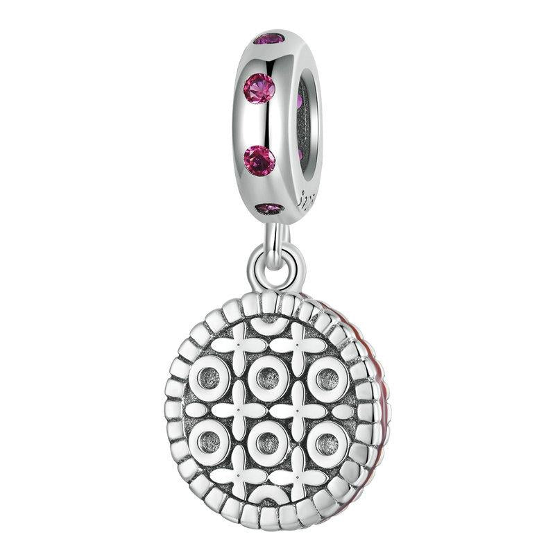V562-29592060DBT-202504111906-00 925 Sterling Silver Strawberry Cookie Pendant Beads For Diy Bracelets - Image 1