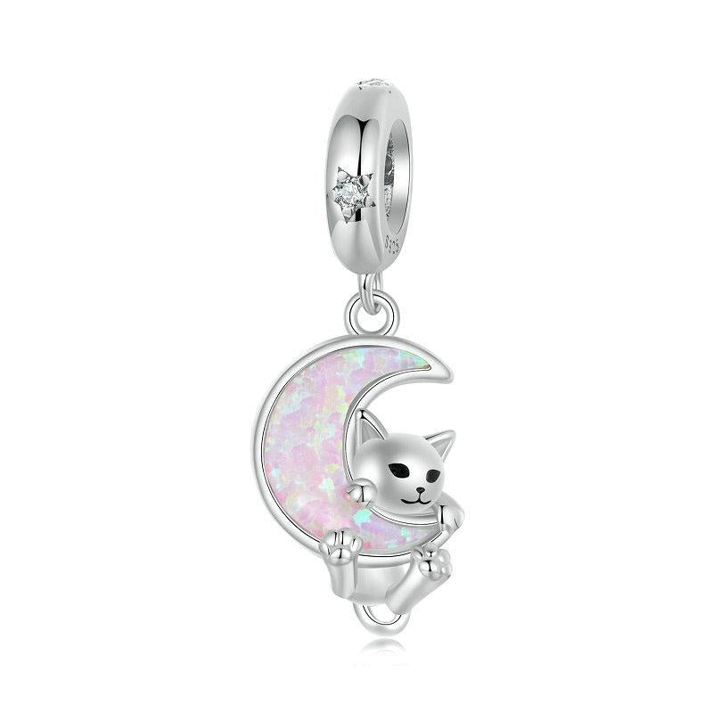 V562-A1040325060DBT-202504111632-00 925 Sterling Silver Fantasy Moon Cat Pendant Plated - Image 1