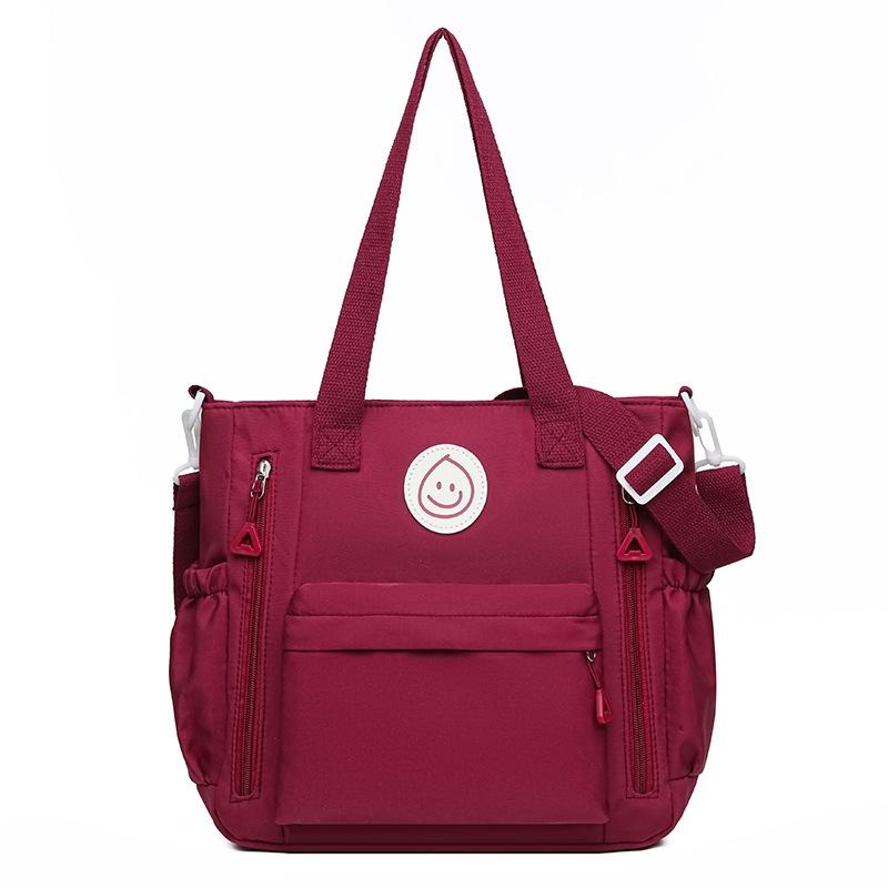 V562-B1084305060DBT-202505191648-00 Versatile Contrast Shoulder Bag For Students - Red - Image 1
