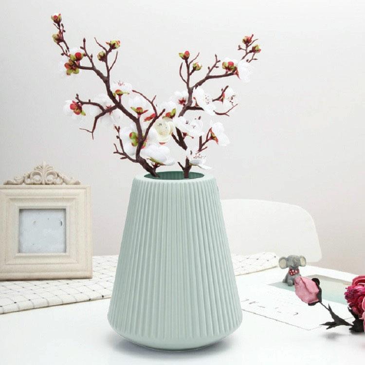 V562-D103234940DBT-202503041635-00 Decorative Wet and Dry Flower Vases for Creative Home Furnishings - Green - Image 1