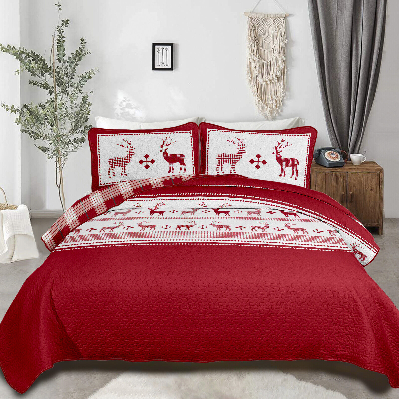 V745-MAC090468Q13U-212310-00 Joyful Red & white Reindeer Christmas Queen Bedspread Set - Image 1