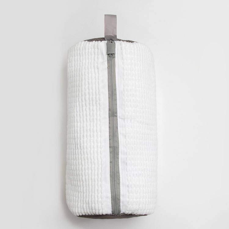 V888-ELOSUNG12588-212511-00 White Shoe Laundry Bags - Mesh Protective Washing Bags for Shoes with Zipper Design - Image 1