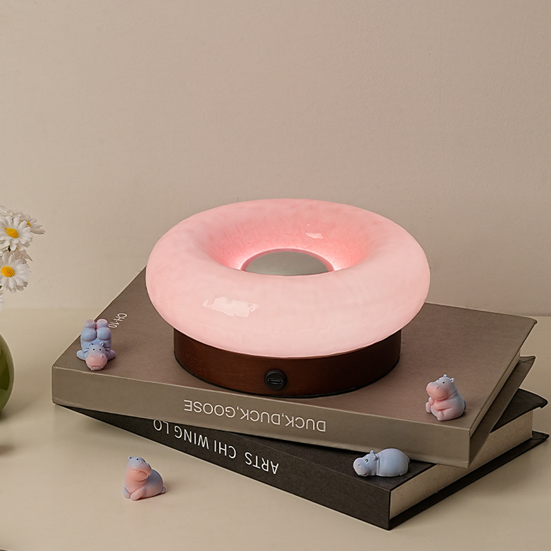 V888-ELOSUNG19496-202503041234-00 Pink Donut Table Lamp - Rechargeable Touch Control LED - Image 1