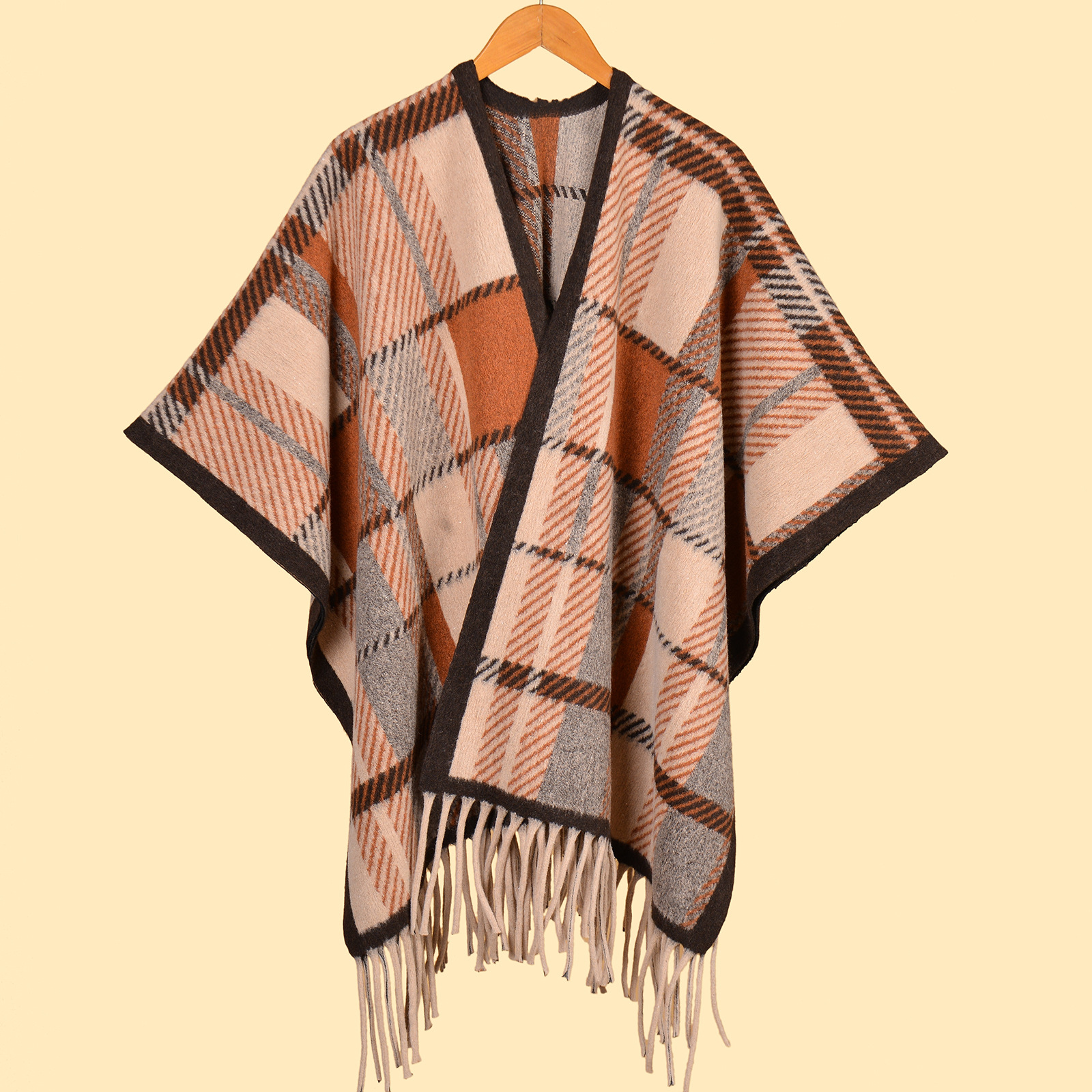 V888-ELOSUNG19679-202503111121-00 Barbara Orange Elegant Autumn Winter Shawl - Artistic Split-Design Knit Cloak with Oil Painting Style - Image 1