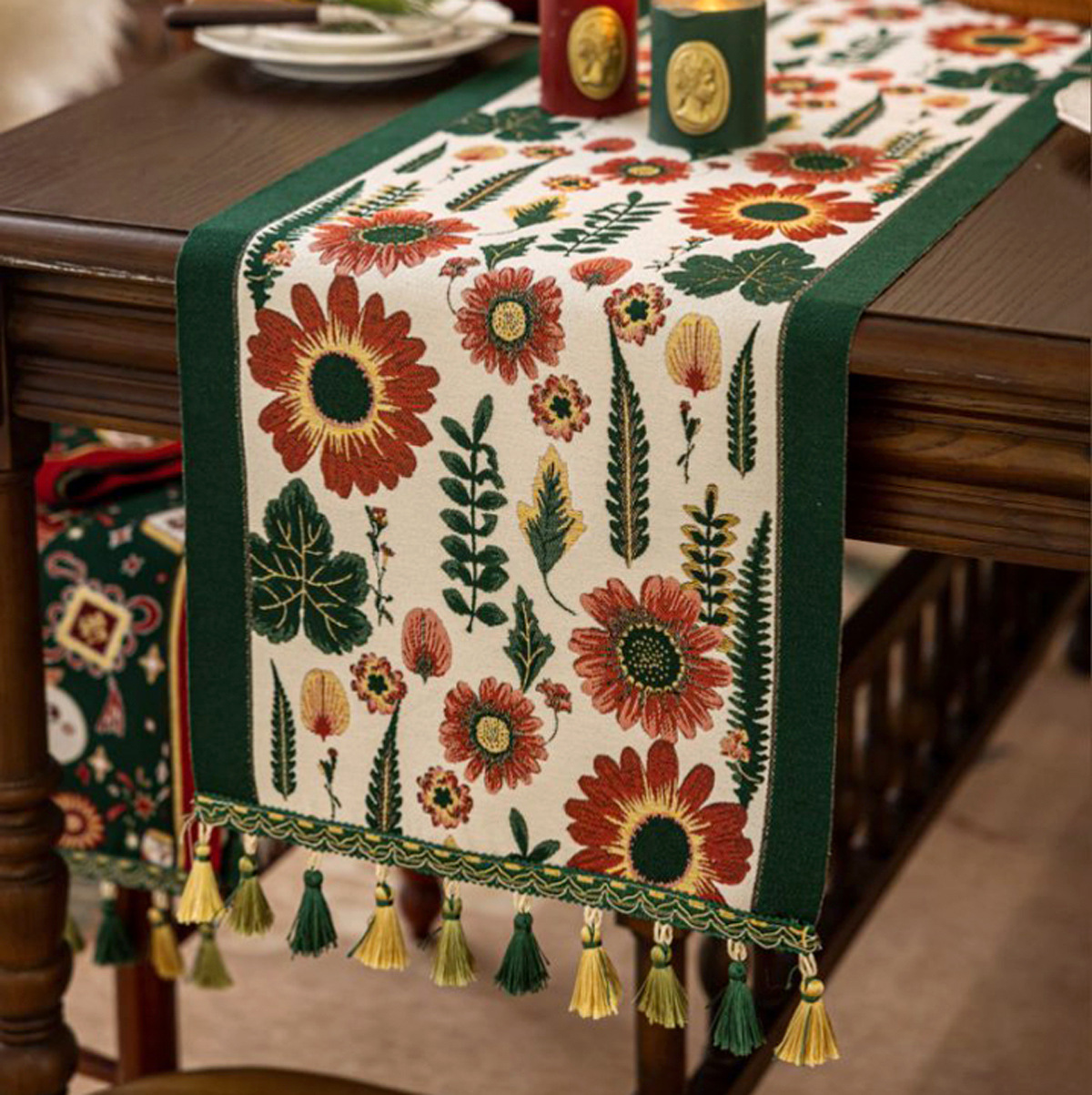 V888-ELOSUNG23166-202503251627-00 35x260cm Green Pastoral Table Runner - Spring Floral Oil Painting Style with Tassels - Image 1