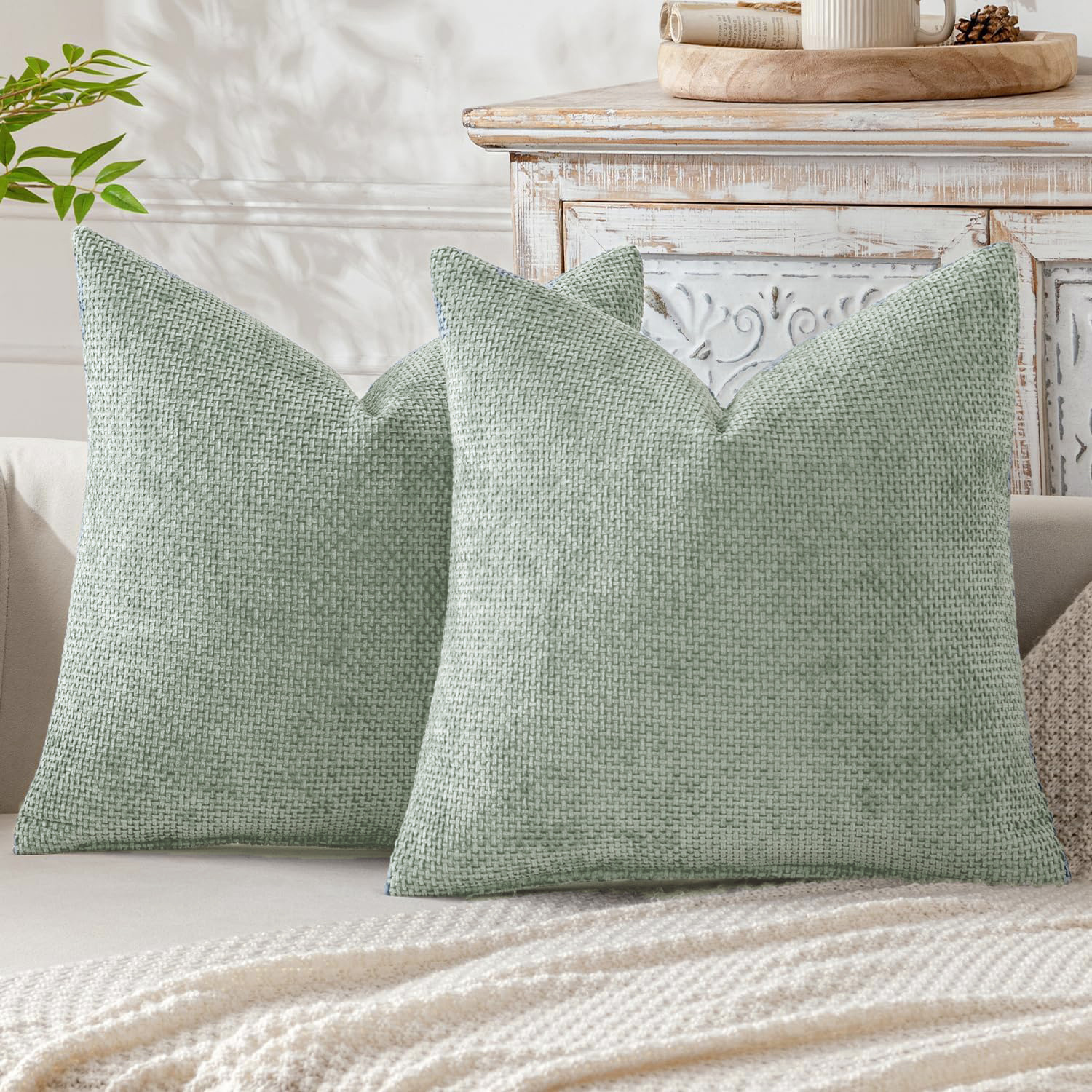 V888-ELOSUNG27238-202504281341-00 Light Green Plush Chenille Cushion Covers Set of 2 - Soft Textured Decorative Throw Pillow Cases for Sofa Couch, 45x45cm - Image 1