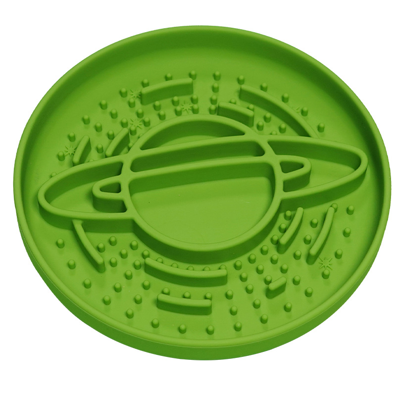 V888-ELOSUNG27691-202505151617-00 Green Silicone Planet Slow Feeder Dog Bowl - 2-in-1 Anti-Choke Lick Mat for Healthy Eating & Fun - Image 1