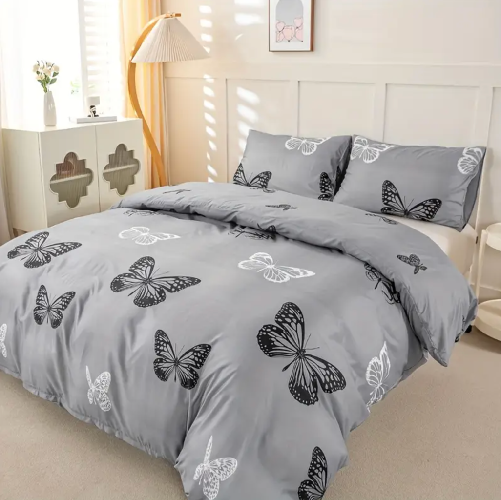 V535-QC-MONO-PAPILIO-SK-202508221320-00 Dreamfields - Mono Papilio Quilt Cover Set - (3pcs, Super King Size) - Image 1