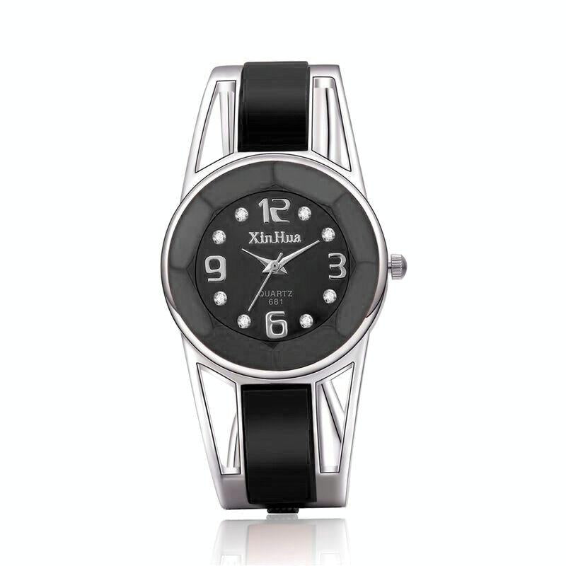 V562-A100612250DBT-202508281326-00 Stainless Steel Diamond Bracelet Watch for Women - Hollow Mirror Surface - Black - Image 1