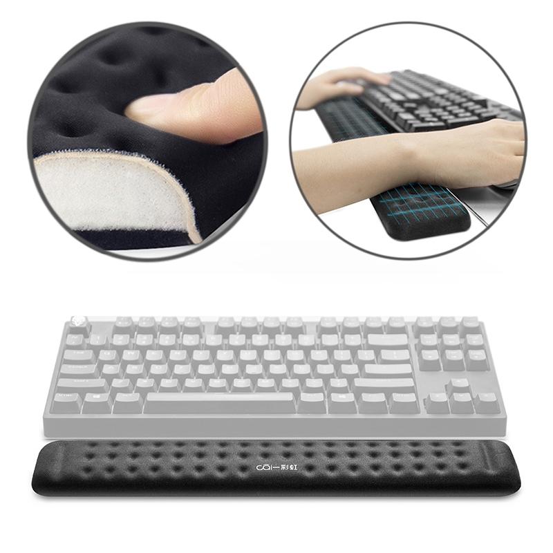 V562-B28390CP-202508291521-00 Memory Foam Keyboard Wrist Rest & Mouse Pad - Black - Image 1